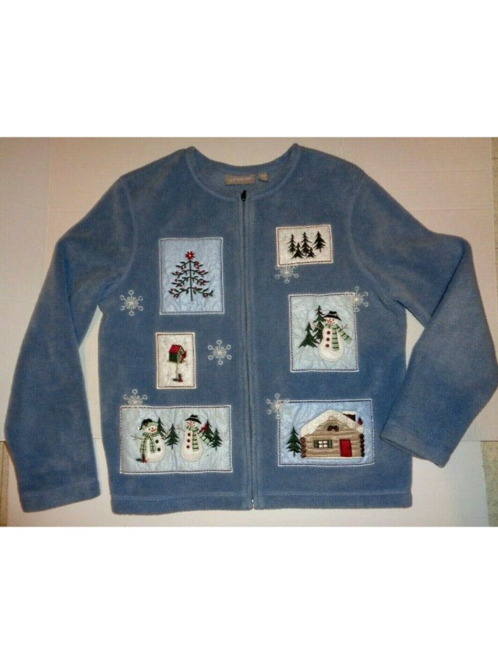 Women's Croft & Barrow Blue W/Snowmen, Trees Fleece Zip up Jacket Size PM